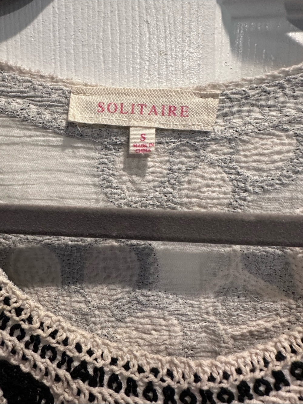 Solitaire Black & White Floral Embroidered Women's Top - Picture 3 of 4